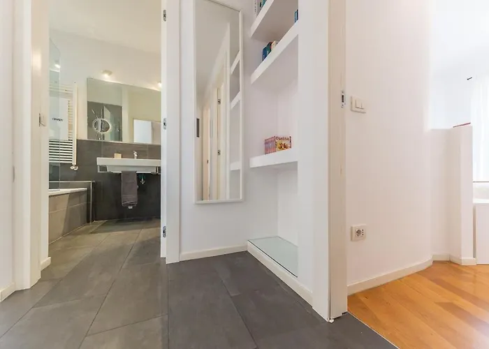Appartement Elegant House In Monteverde Rome
